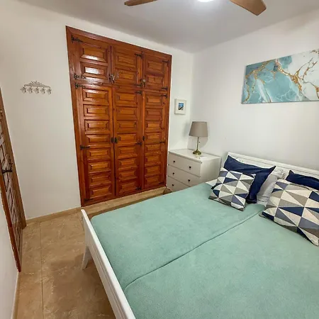 Casa Tetuan 43 Sea Views & Pool Near Burriana Апартаменты *